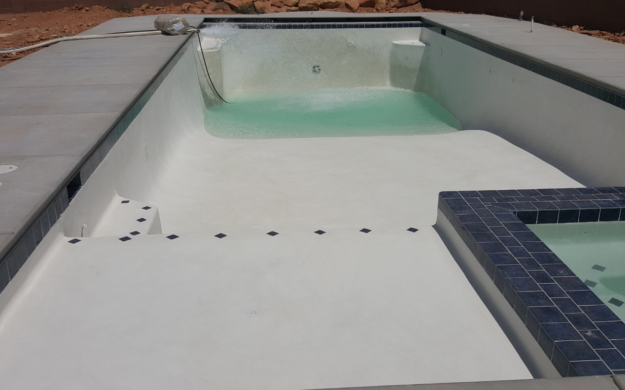 Show Me Pools - Custom Pool Concrete Pool Water