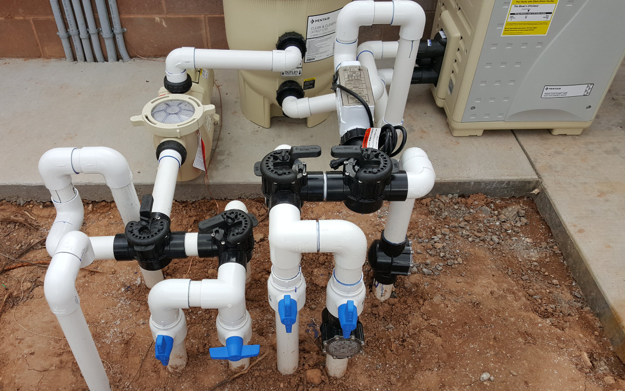 Show Me Pools - Custom Pool Equipment
