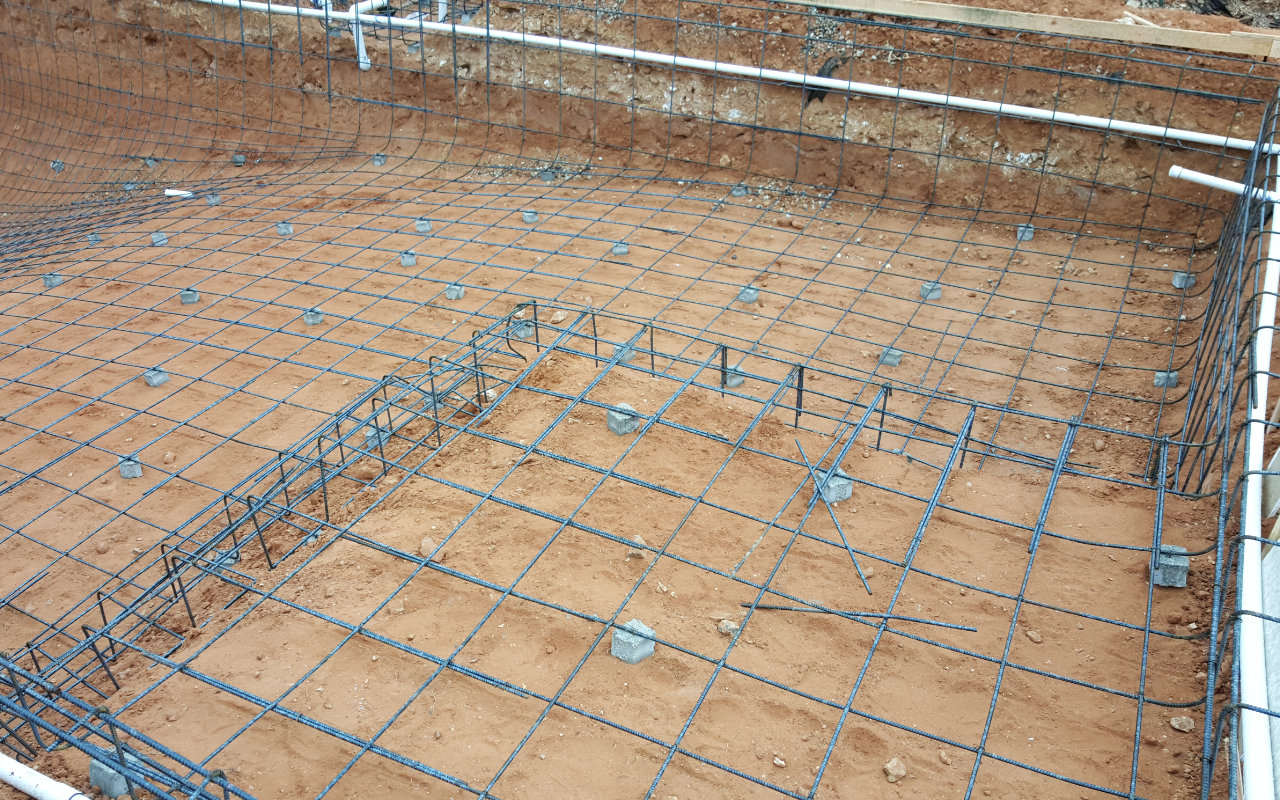 Show Me Pools - Custom Pool Steel Rebar & Plumbing